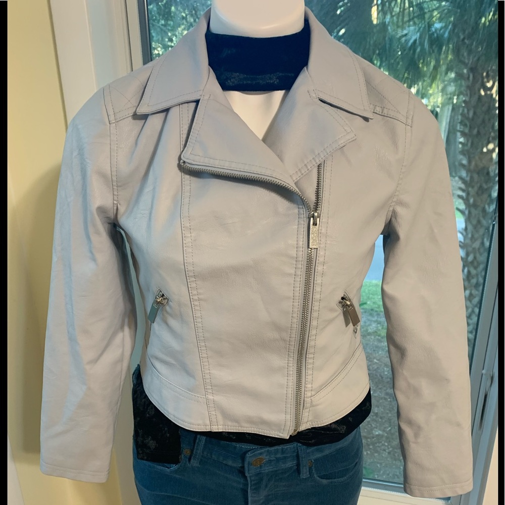 🐣New Look Petite Faux Grey Leather Moto Jacket - Picture 1 of 16